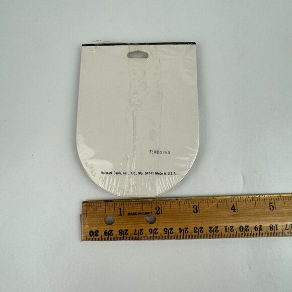 Vtg Sealed 80s Hallmark Disposable Paper Round Coasters Holiday Red Green White - Picture 3 of 9